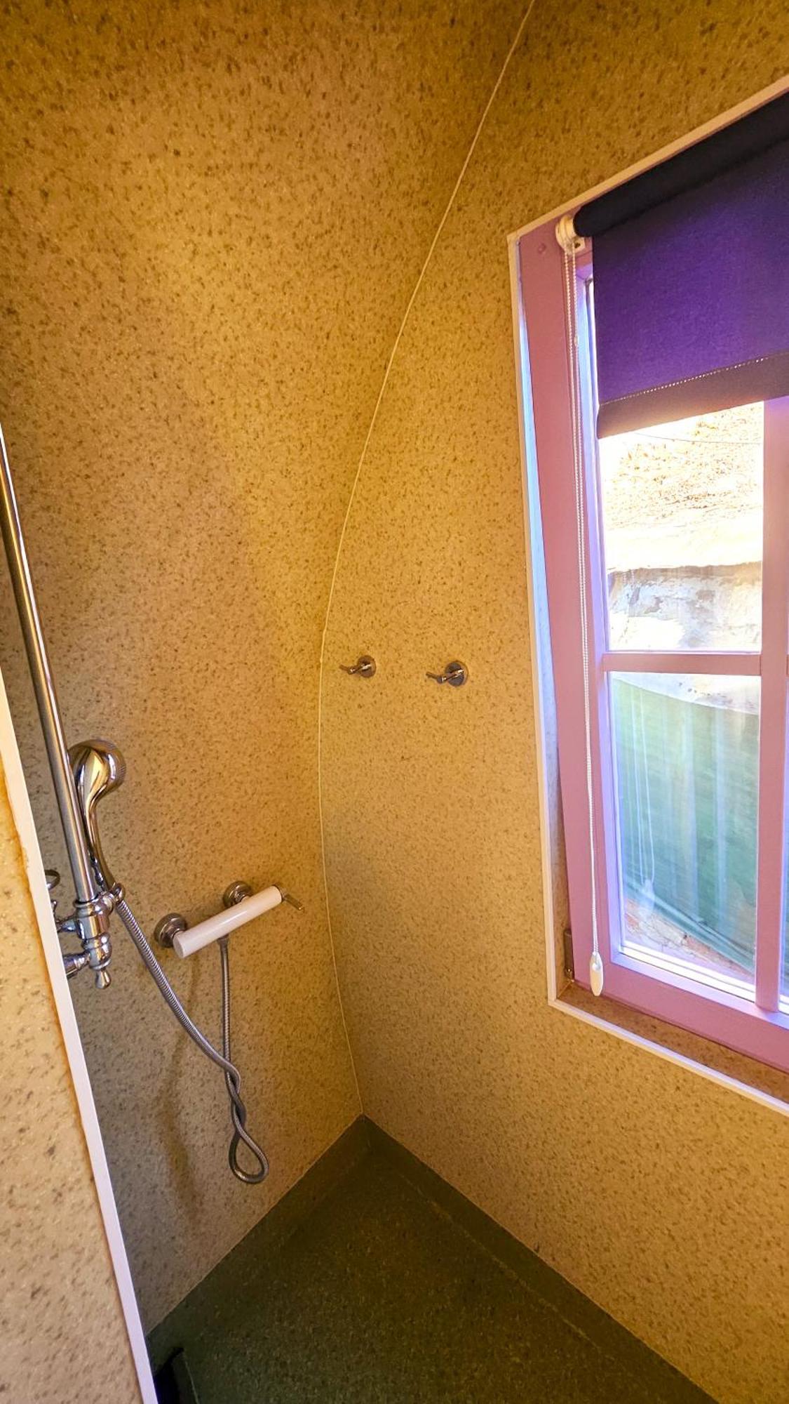 Guest house Downtown Tiny Near Cismigiu Gardens *