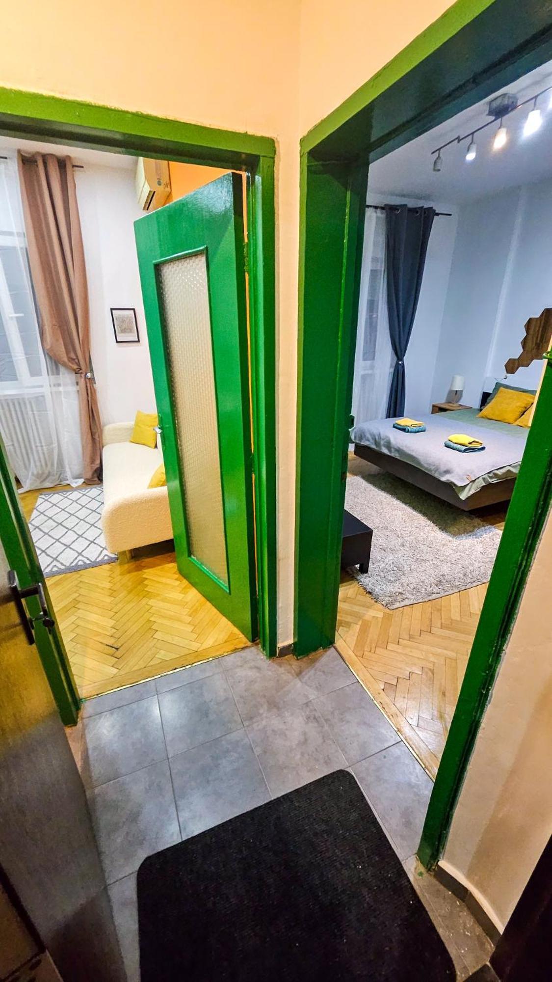 Guest house Downtown Tiny Near Cismigiu Gardens *