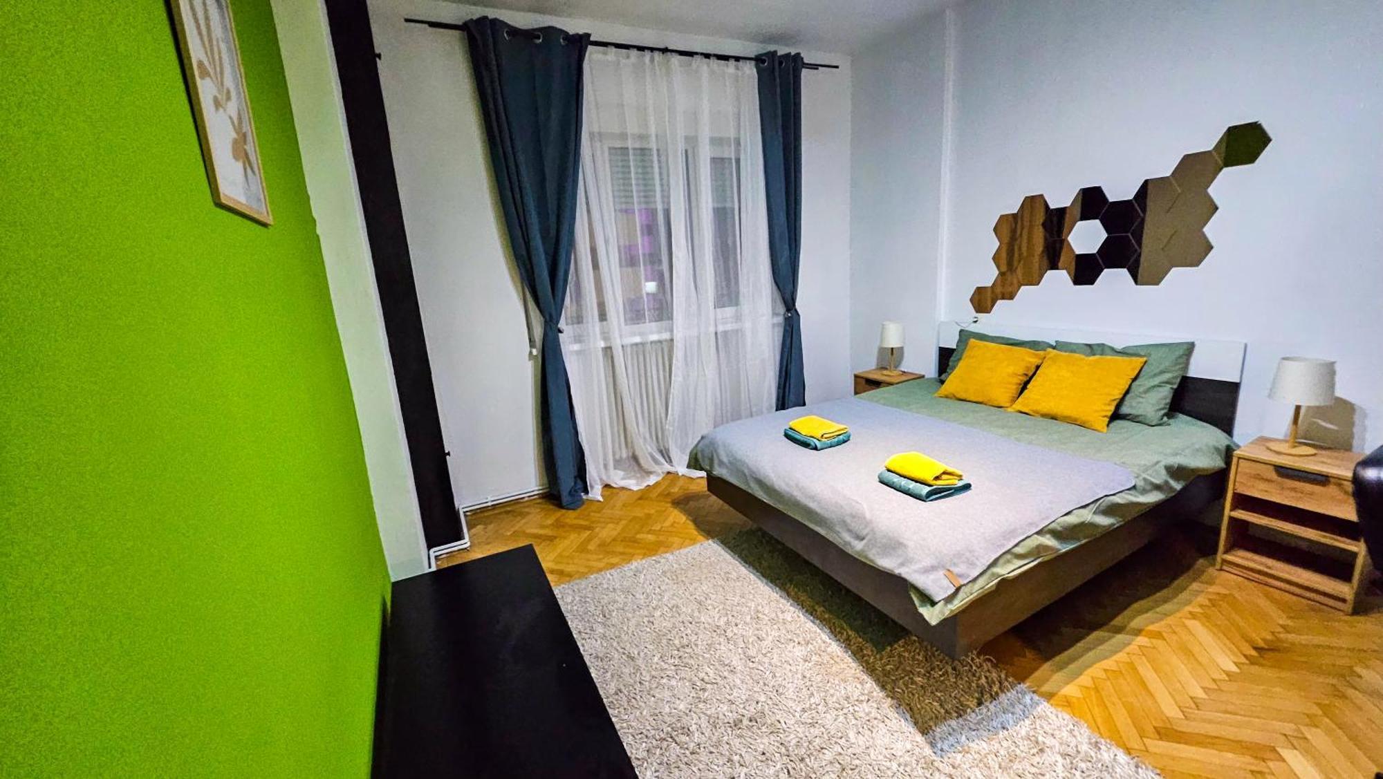 Guest house Downtown Tiny Near Cismigiu Gardens Bucharest